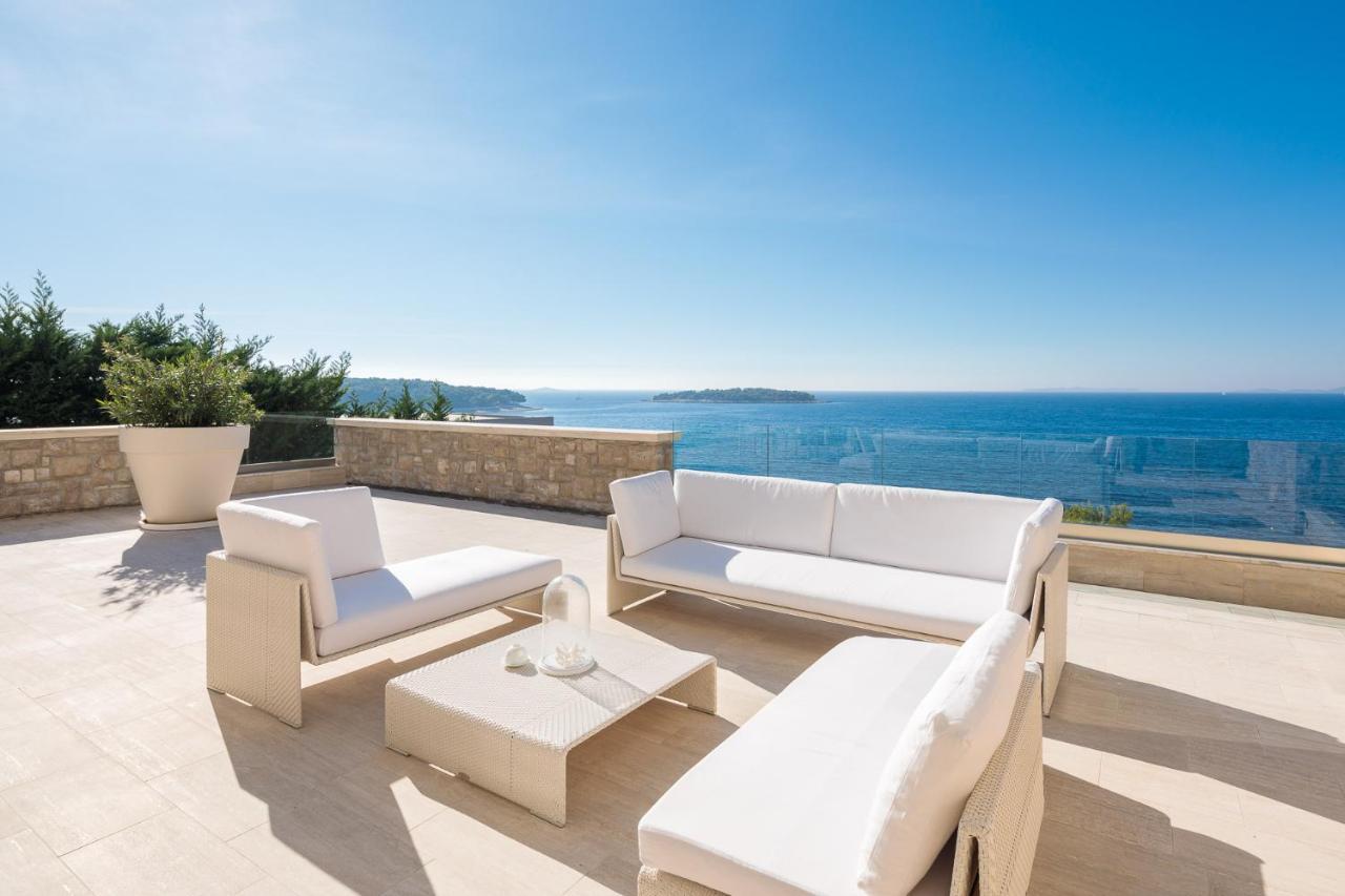 Luxury Seafront Villa Primosten Glamour With Private Pool, Sauna And Gym At The Beach In Primosten Primošten Exterior foto