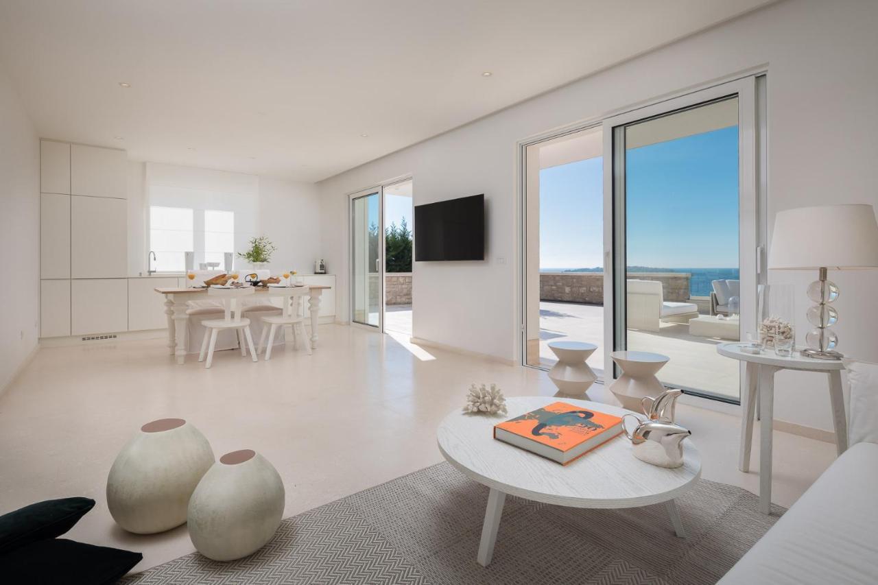 Luxury Seafront Villa Primosten Glamour With Private Pool, Sauna And Gym At The Beach In Primosten Primošten Exterior foto